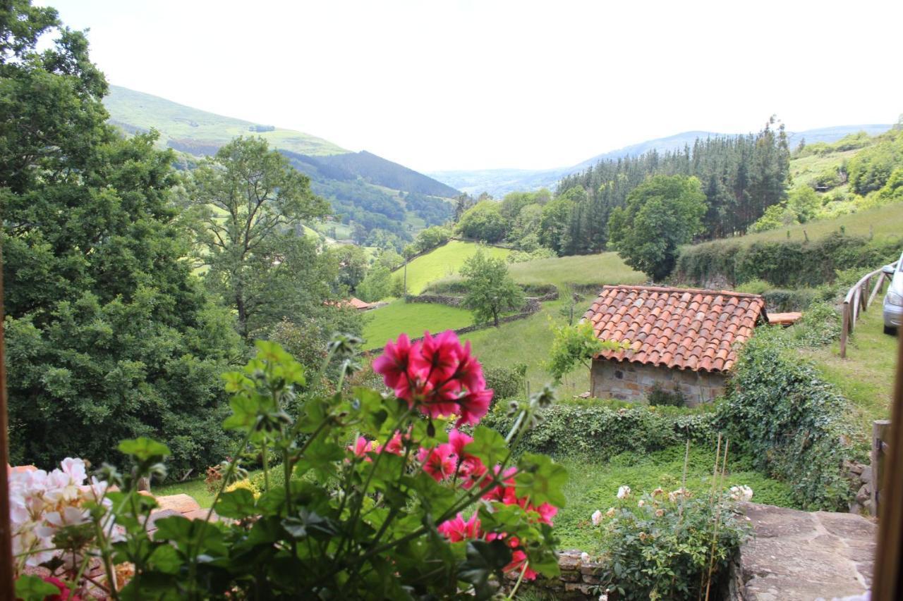Вилла El Refugio De Luena San Miguel de Luena Экстерьер фото